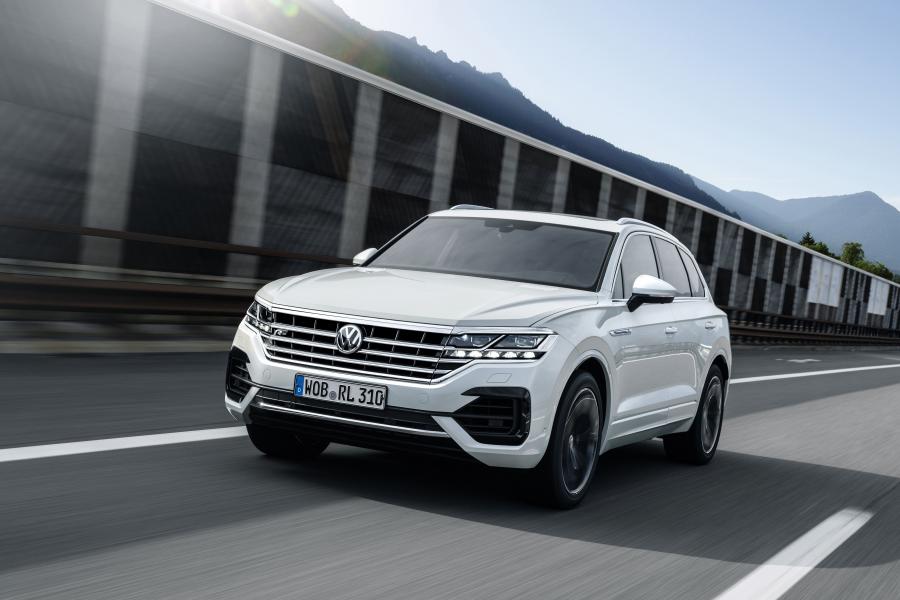  Volkswagen Touareg V6 TDI R-Line 2018 года  (WW) (фото 31 из 41)